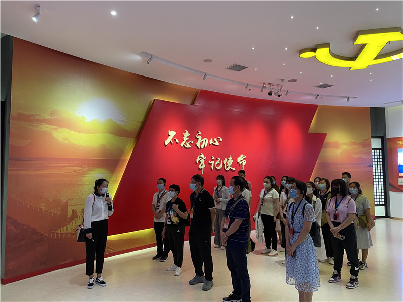 8277ffc98cb88848145eaf709e96523